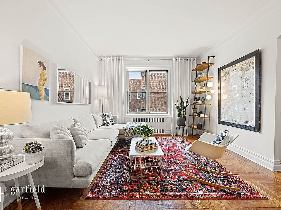 1st image of 140 8th Ave APT 5H