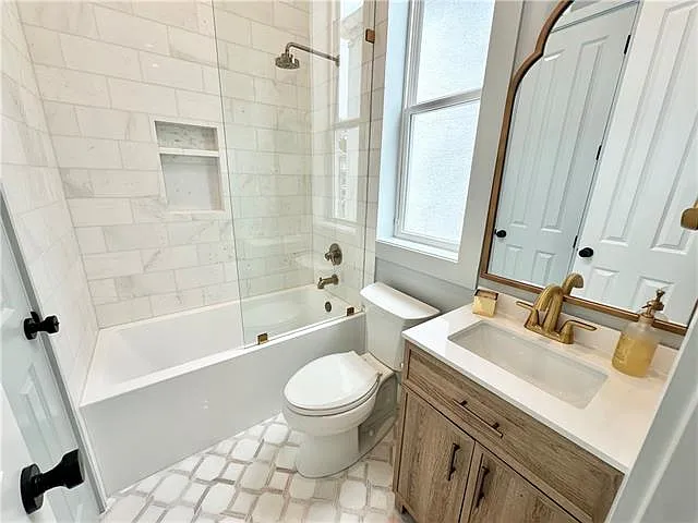 1506 Calhoun St — Photo 11