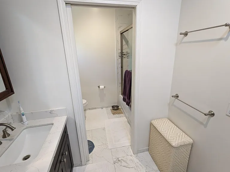 4426 Buena Vista Ln — Photo 17