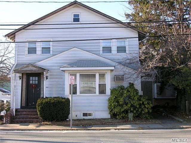 1st image of 605 Meacham Ave