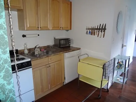 Rented by City Heights Realty | media 31