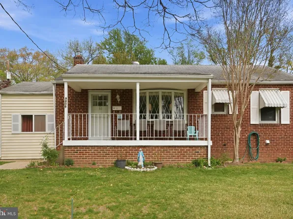 9809 52nd Pl, College Park, MD 20740