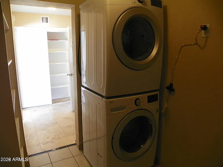 5334 E Friess Dr — Photo 24