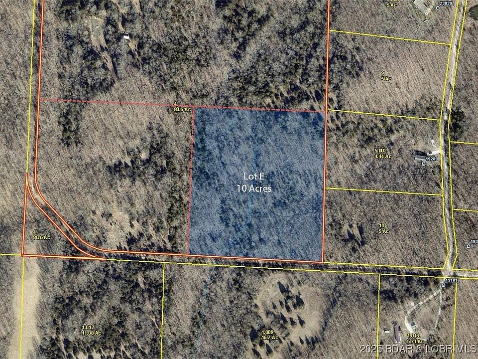 2nd image of 23047 E Northstar Rd