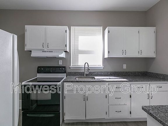 5th image of 510 W Cherry St