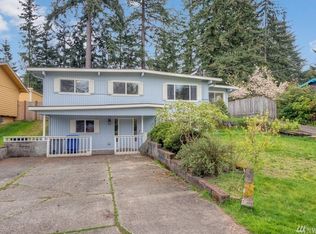 16937 NE 16th Pl, Bellevue, WA