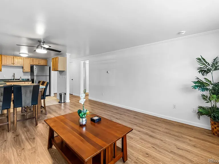 969 S Pearl St #103 — Photo 13