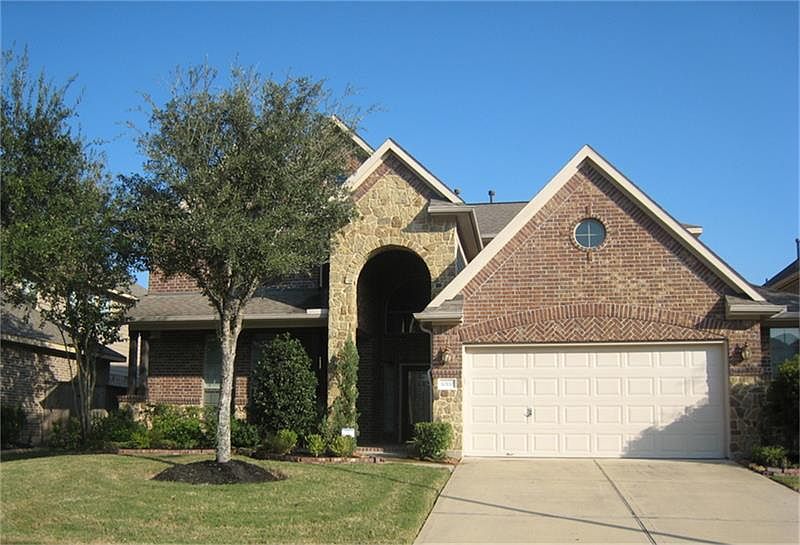 1st image of 10110 Sandhill Pine Ct