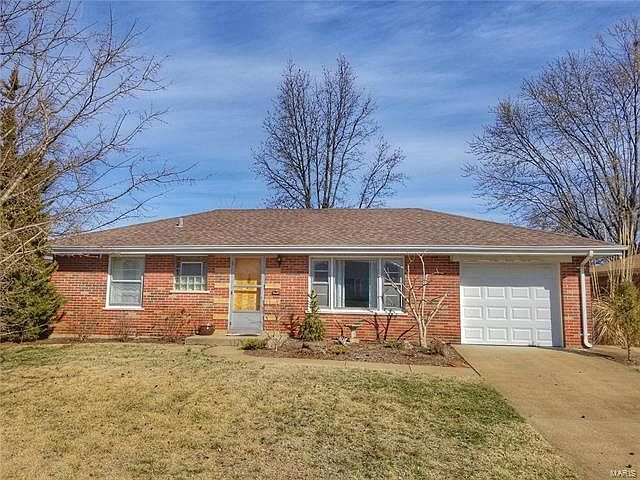 1st image of 9413 Eucalyptus Dr