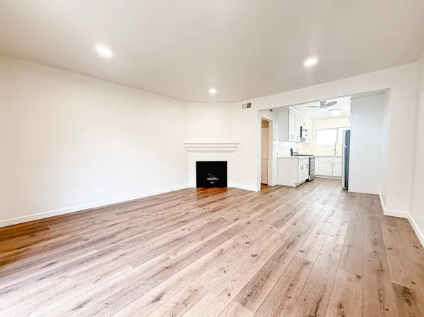 4528 Murietta Ave APT 11, Sherman Oaks, CA 91423