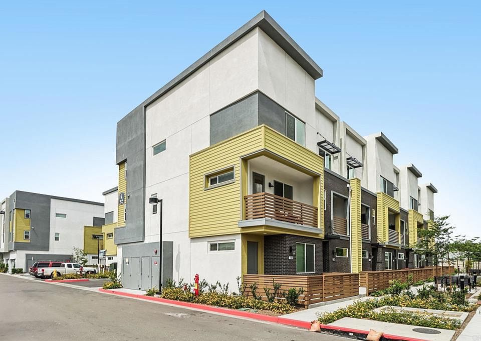 1st image of 520 Cobblestone Ct