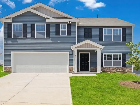 110 Pebble Creek Ct, Greenwood, SC 29646