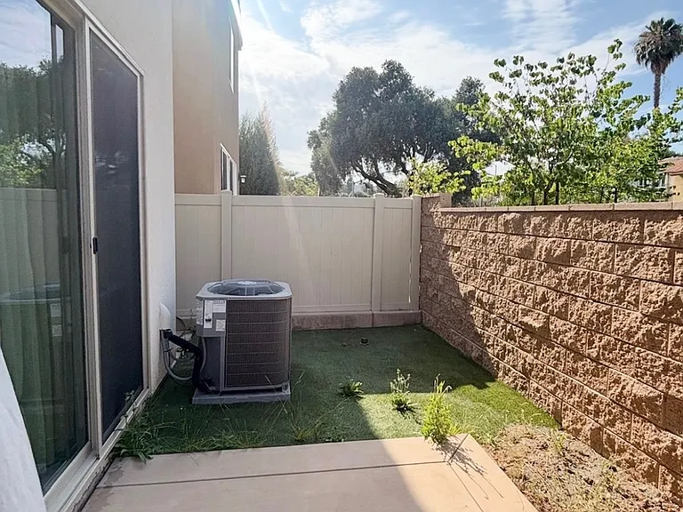 10110 Hercules Way — Photo 11