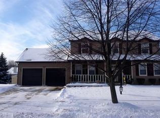 3180 Midlane Dr, Wadsworth, IL 60083