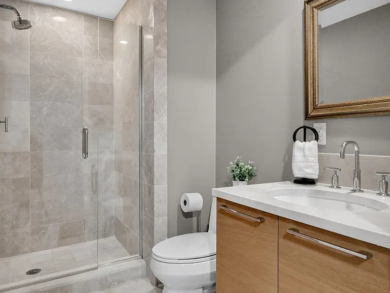 17001 Collins Ave #3402 — Photo 17