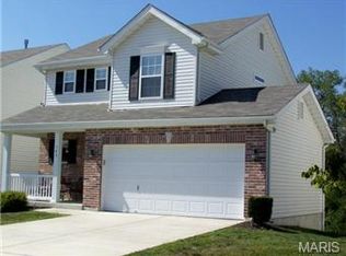 145 Roxbury Dr, O'Fallon, MO 63366