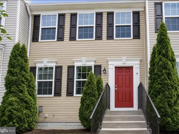 5 Salvatore Ct, Lancaster, PA 17603