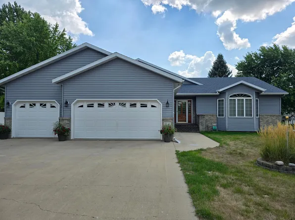 1101 5th Ave SE, Barnesville, MN 56514