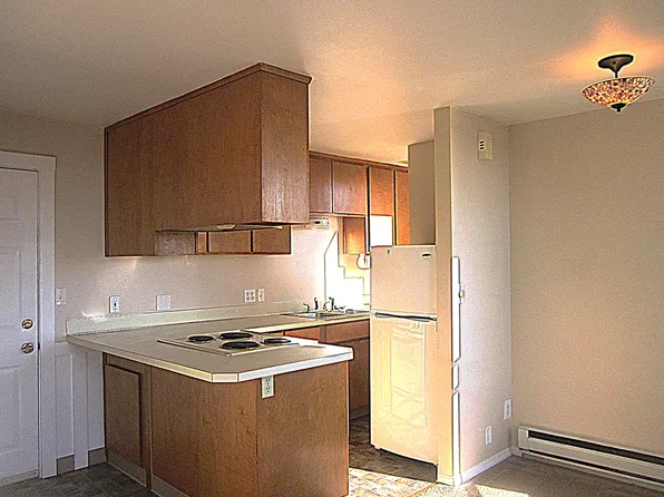 2601 Grand Ave #4, Everett, WA 98201