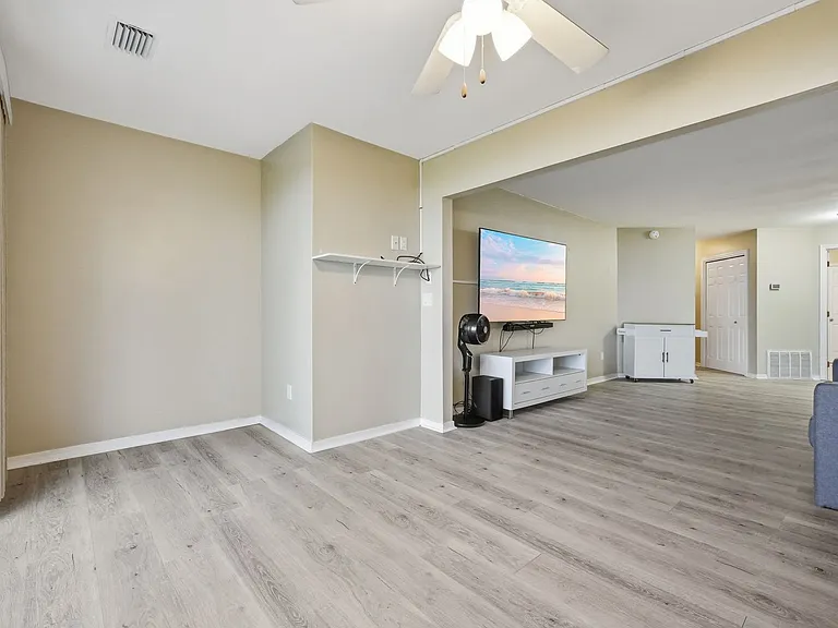48 Marina Cove Dr #103A — Photo 12