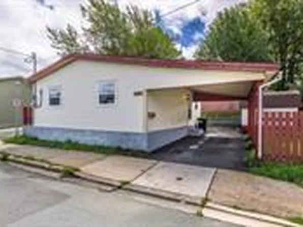 35 Bennett Avenue, St. John's, NL A1E-2Y5