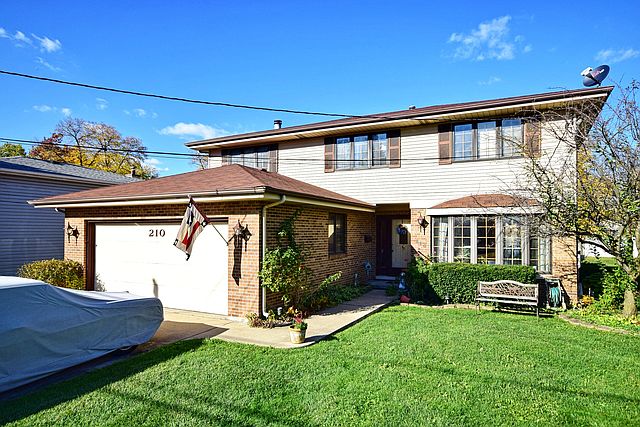1st image of 210 Jacquelyn Dr