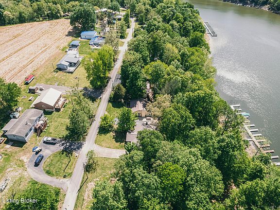 3rd image of 656 Hinton Hills Loop