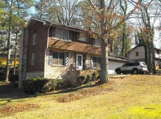 632 Bralorne Dr, Stone Mountain, GA 30087