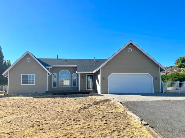 704-880 Indale Dr, Susanville, CA 96130