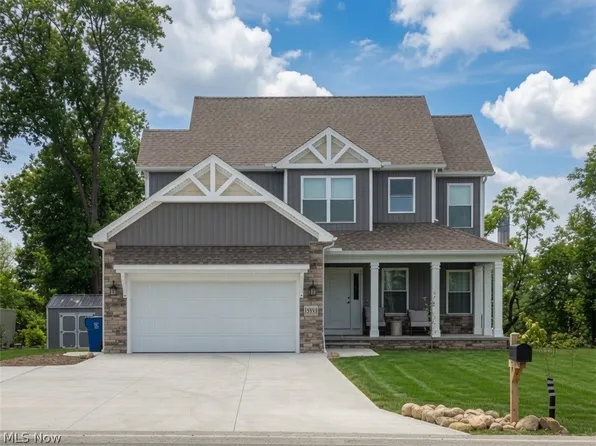 35965 Lake Shore Blvd, Eastlake, OH 44095