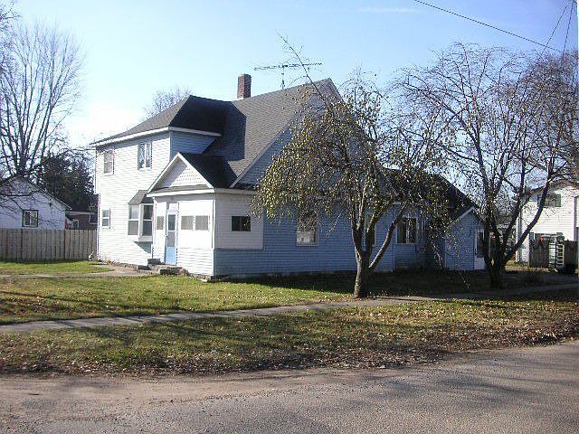 Large Corner Lot