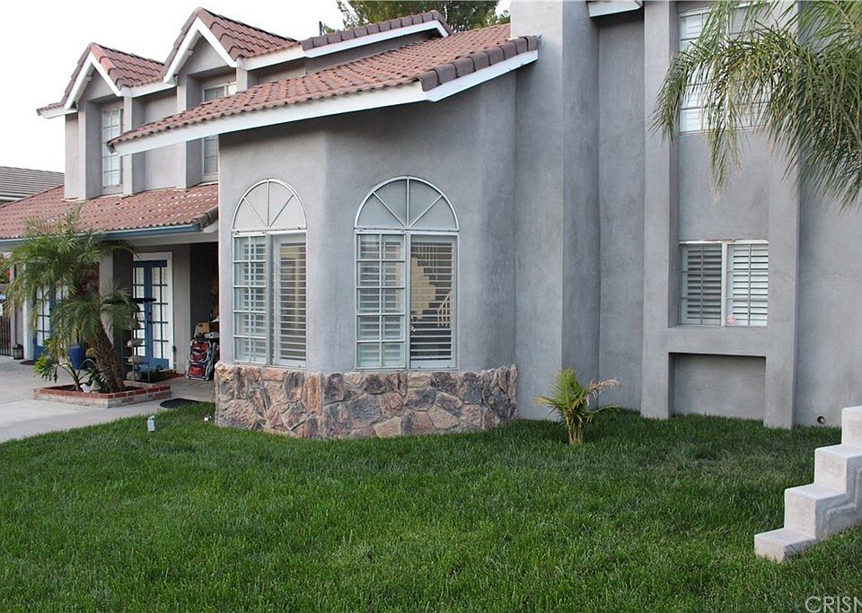 1st image of 15403 Poppyseed Ln