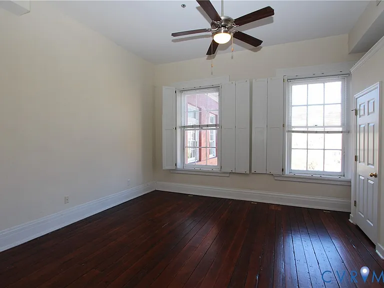 219 N 19th St #U31 — Photo 7