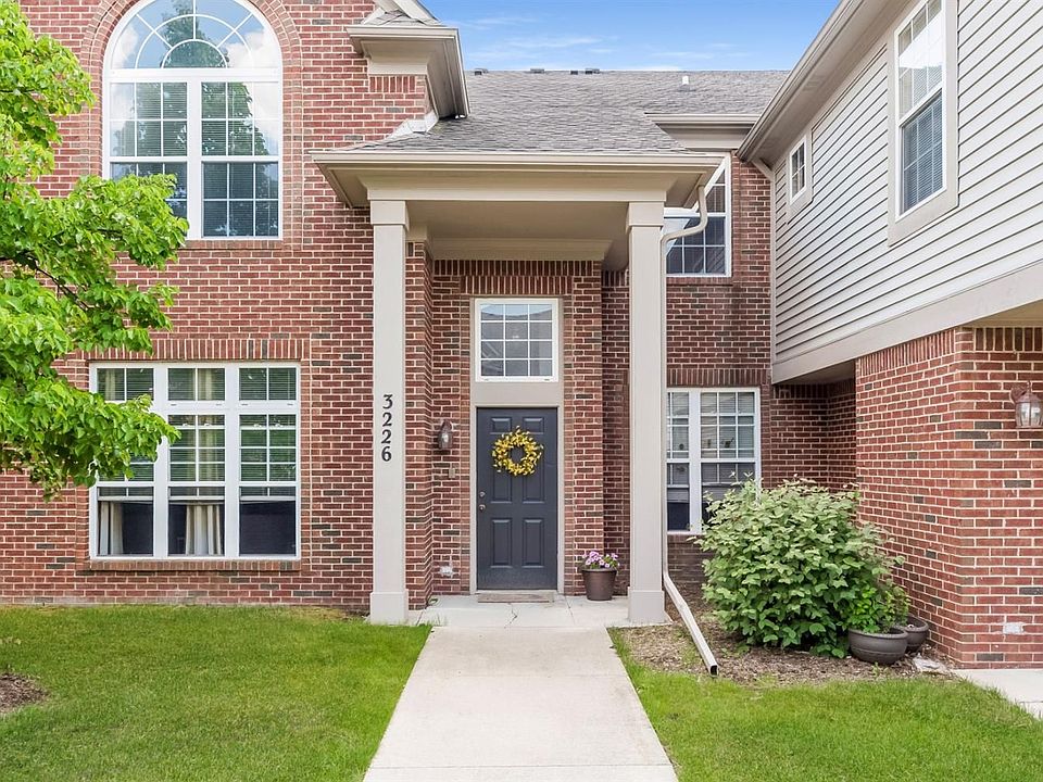 1st image of 3226 Primrose Ln #110