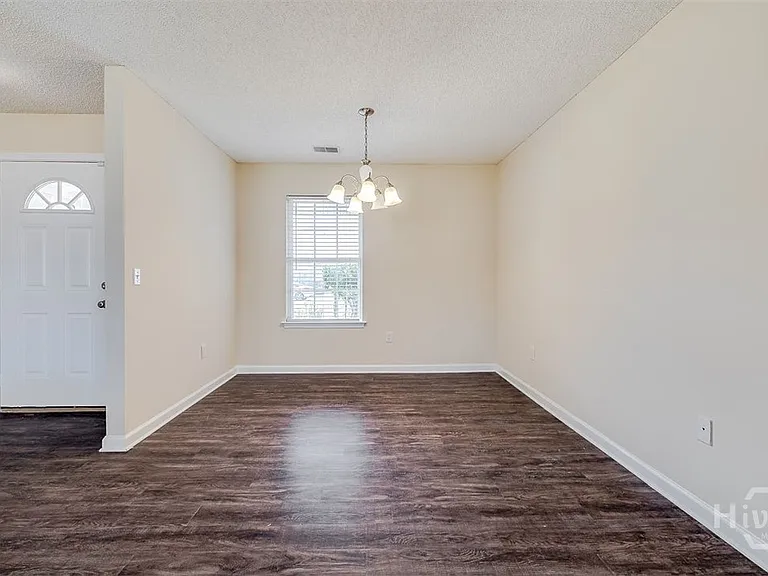 404 Pine Top Rd — Photo 8