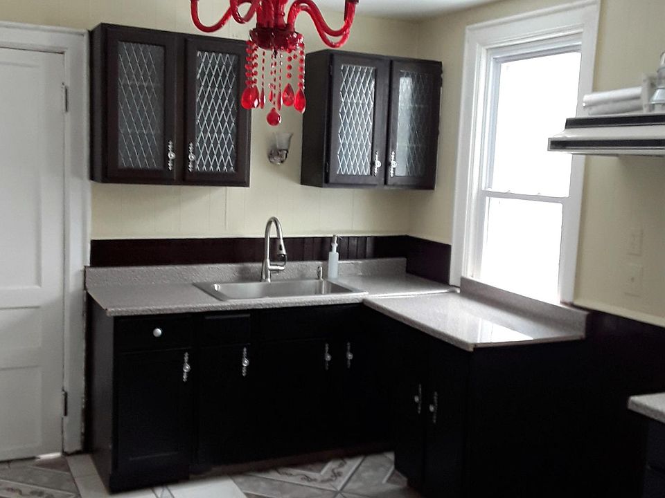 1st image of 89 Wohlers Ave
