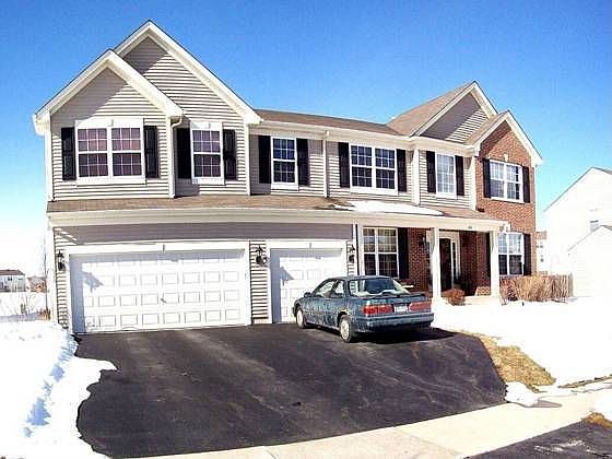1st image of 626 N Silver Leaf Ln