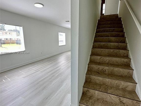 2nd image of 434 NW 85th Street Rd #434