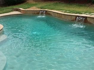 1122 Fawn Meadow Trl, Kennedale, TX 76060