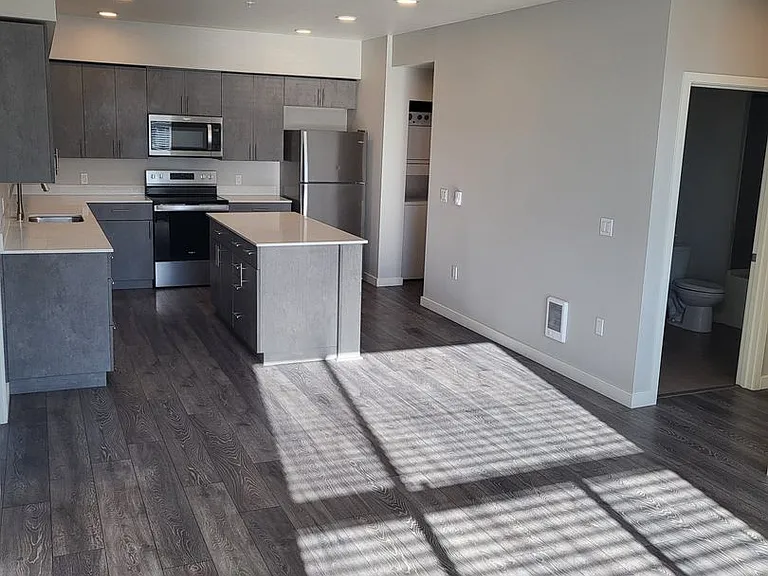 Pacific Ridge Apartments — Photo 46