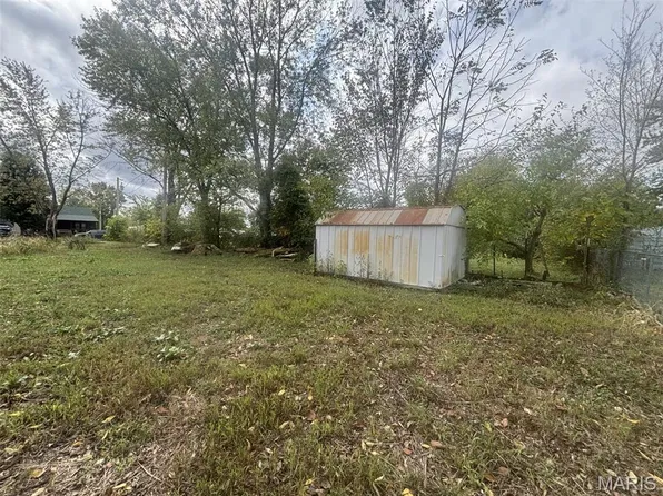 816 E Hunt St, Salem, MO 65560