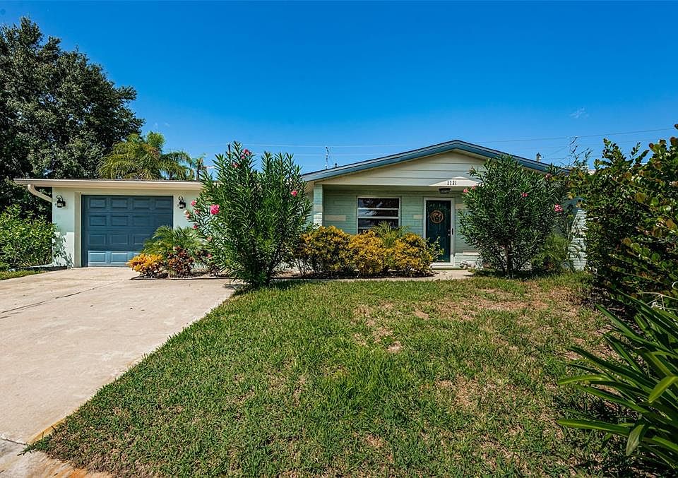 1st image of 2721 Dominion Pl