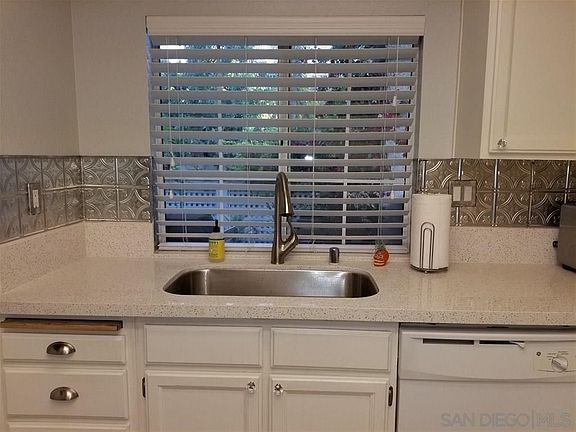 4th image of 1872 Matin Cir Unit 122