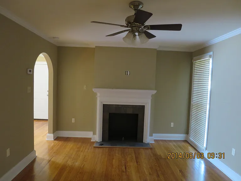 1023 Scott St — Photo 6