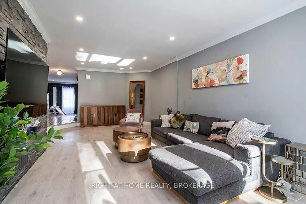 3 bed, $3,800 — Photo 4