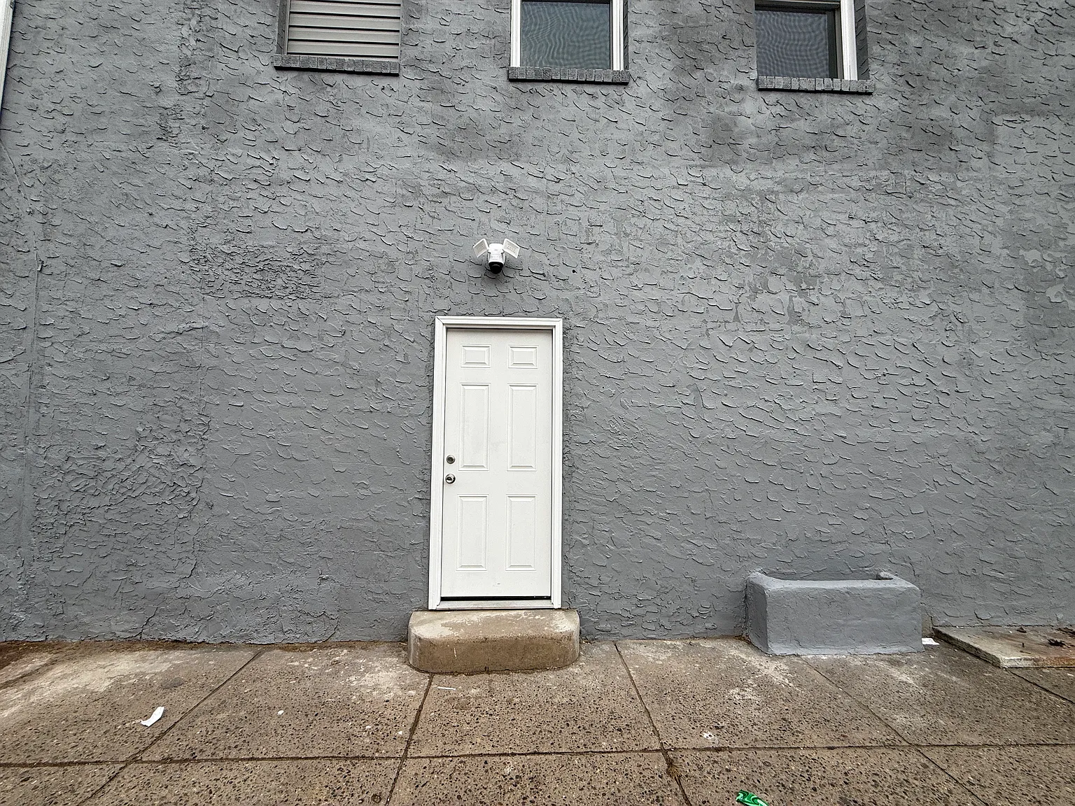 Studio, 150 sqft, $650 — Photo 3