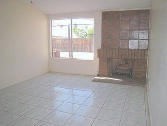 5th image of 3986 Trabuco Dr