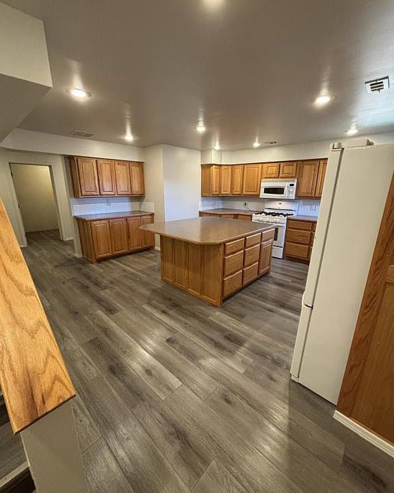1st image of 10524 Farm Road 2180 Unit 19