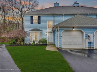 904 Buckingham Cir, Middletown, NJ 07748