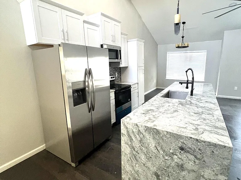 7215 Holly Hill Dr #104 — Photo 46